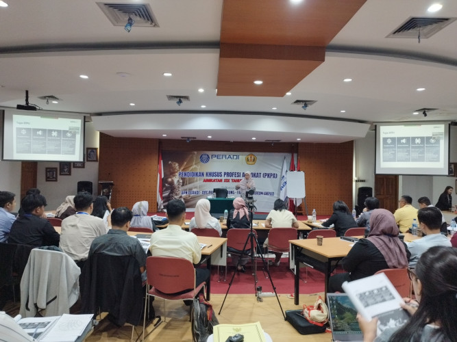 Kepala Kanwil III Sharing Materi Hukum Persaingan Usaha di PKPA FH UNPAD